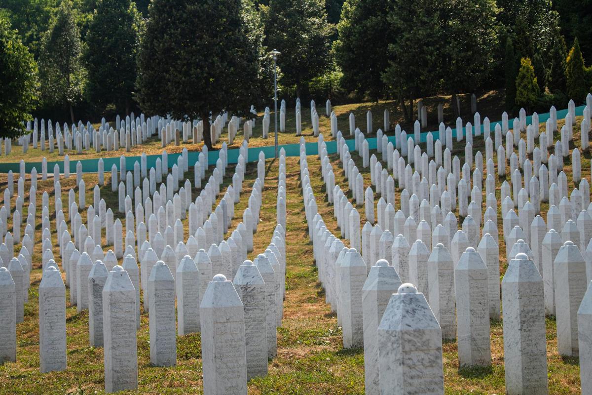 AI, Peacebuilding, and the Politics of Legitimate Coexistence
